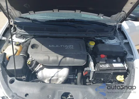 2015 Dodge Dart Sxt z USA, uszkodzony, nr VIN 1C3CDFBB0FD165300